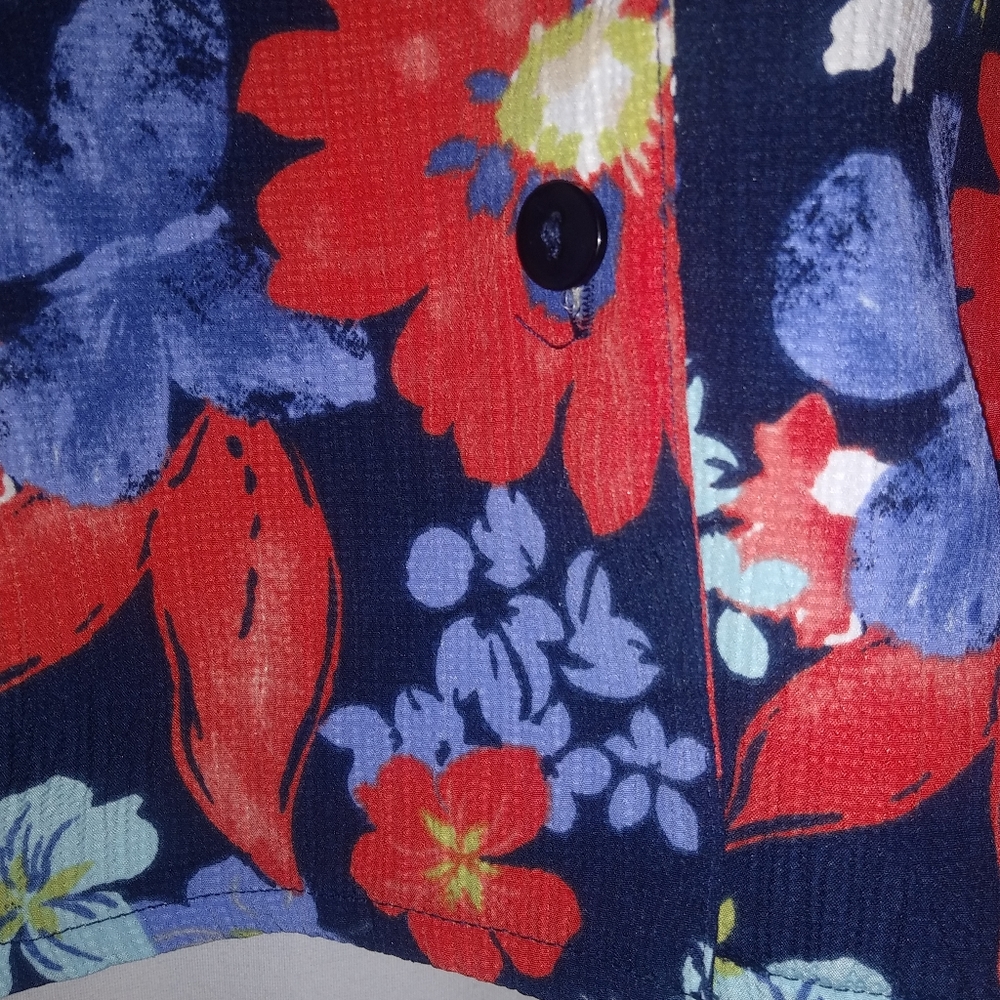 Alfred Dunner 18 Red White Blue Butterfly Travel Top Plus - Picture 5 of 5